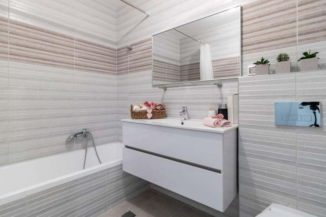 Modern 1Bdr In Central Area Йерусалим Екстериор снимка